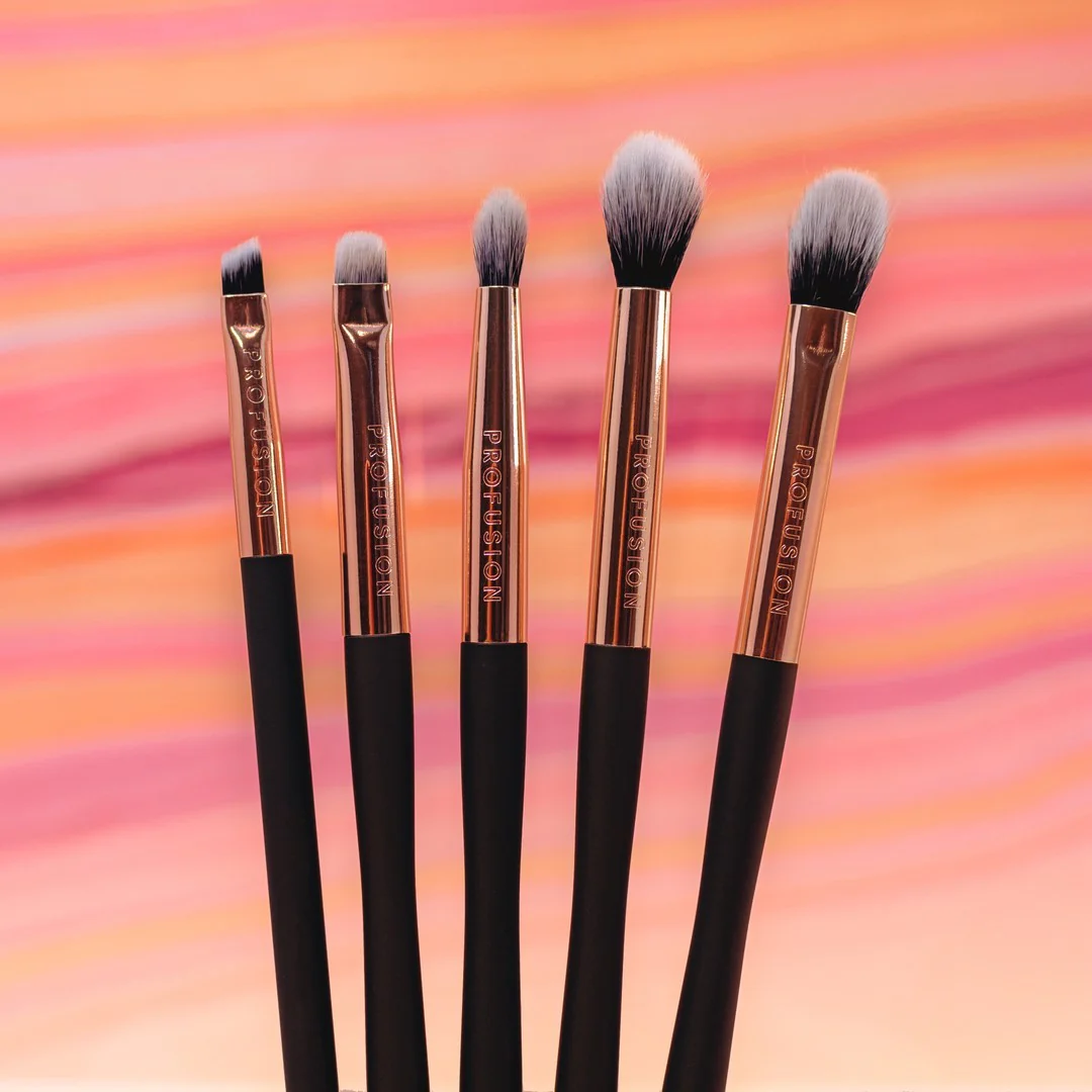 Artistry Series | Dual-Ended Angled Eyebrow Brush - Image 3