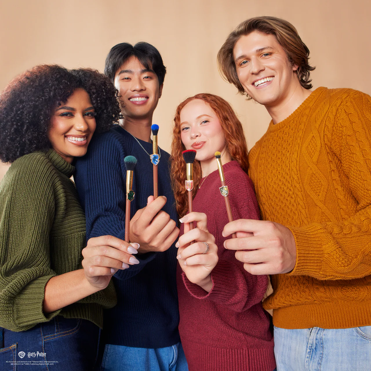 Harry Potter Holiday | House Champions Face & Brush Set - Image 4