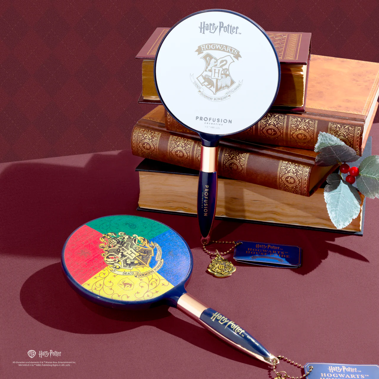 Harry Potter Holiday | Hogwarts™ House Pride Handheld Mirror - Image 3