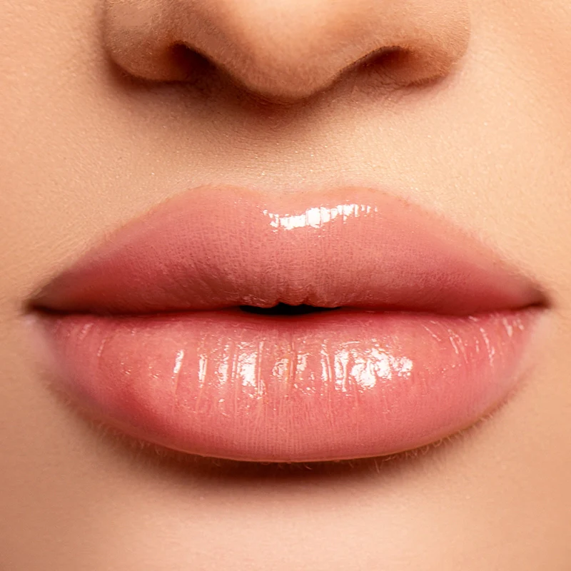 Hydrating Liquid Lip Gloss - Image 7